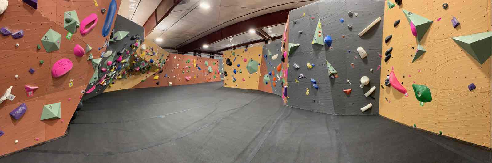 Upstairs bouldering at Vertical World North